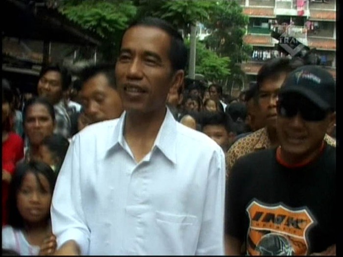 Jokowi Tetap Bekerja di Hari Raya