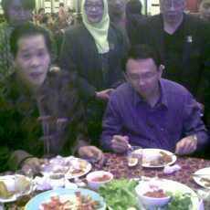 Ahok: Jokowi Mau Bangun Masjid Raya