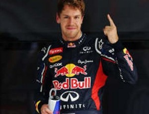 Vettel Start Terdepan, Webber Posisi Dua