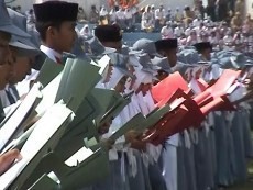 16.016 Pelajar Bantul Berikrar Anti Tawuran dengan Nyanyikan Tembang Jawa