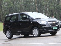 Sensasi Mengendara MPV Pesaing Avanza, Chevy Spin