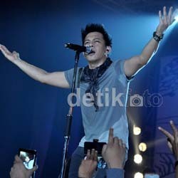 NOAH Berkibar di Makassar