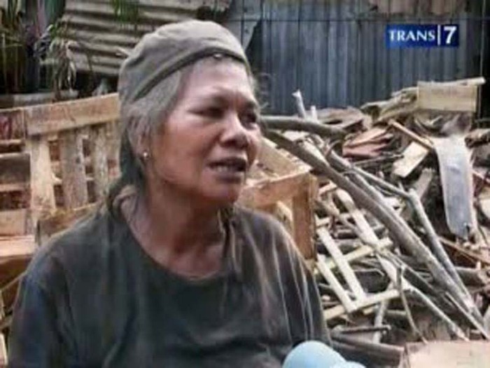 Mak Yati, Sosok Pemulung yang Mampu Berkurban