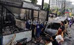 Mobil Terbakar, Ludeskan 4 Ruko