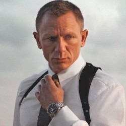 Debut Internasional, Skyfall Raup Rp 746 M
