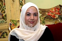Setelah sekian lama diam, sosok Bernazir pun akhirnya muncul. (Gusmun/detikHot).