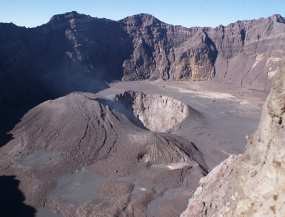 Pemkab Banyuwangi Belum Siap Tanggap Bencana Erupsi Gunung Raung