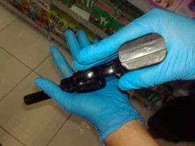 Polisi Sita 23 Butir Peluru dari Perampok Indomaret