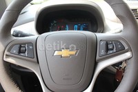 Setir kemudi di Brasil menganut setir kiri.