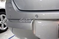 Ada fitur sensor parkir untuk mobil varian tertinggi Spin LTZ.