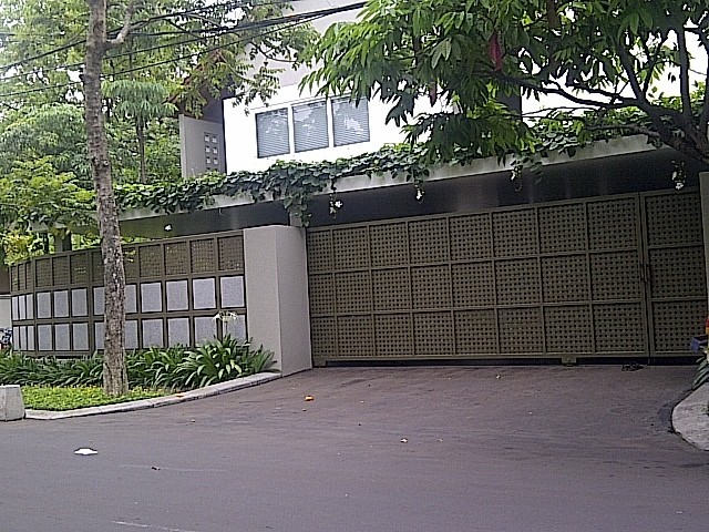 Megahnya Rumah Sekretaris MA Pemilik Meja Rp 1 Miliar