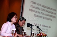 Selain itu, ia juga menyampaikan media sebagai pilar demokrasi tidak hanya dituntut jernih dalam menyampaikan berita, tapi juga menyisipkan materi pembelajaran yang positif kepada masyarakat mengenai pentingnya pemilu dan pengaruhnya terhadap kehidupan masyarakat lima tahun ke depan.