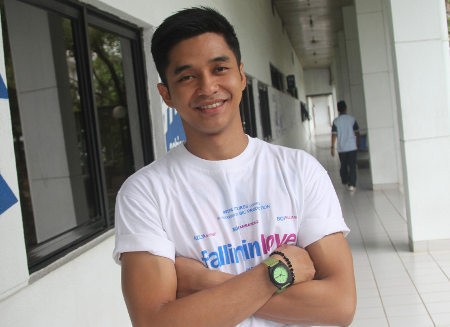 Bantah Pacari Mikha Tambayong, Adly Fairuz Siap Nikah di Usia 28