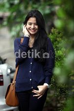 Si Manis Eriska Reinisa