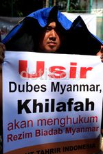 Aksi Solidaritas untuk Muslim Rohingya