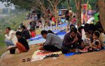 Wisata Sore di Kanal Banjir Timur