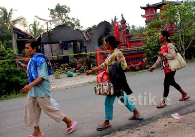 Pasca Bentrok, Warga Balinuraga Mengungsi