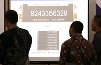 Apresiasai loyalitas nasabah, Bank Muamalat Muamalat Berbagi Rejeki 2012 dengan memberikan hadiah berupa kendaraaan dan tiket Umroh dan paket wisata. dok muamalat