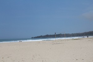 Menikmati Indahnya Desa Sawarna
