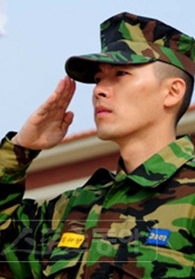 5 Bintang Korea Ini Sengaja Hindari Wajib Militer