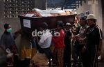 Jenazah Korban Bentrok Lampung Dikremasi