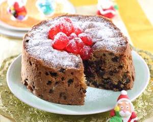 Sambut Akhir Pekan dengan Fruit Cake