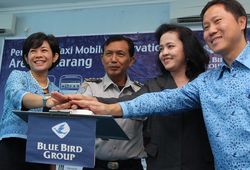 Aplikasi Layanan Program Taxi Mobile