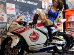 Si Cantik dan Motor Balap