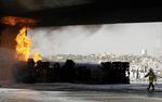 Truk Bahan Bakar Meledak, 22 Orang Tewas