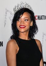 Rihanna si Ratu Karnaval dari Hollywood