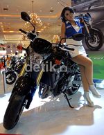 Suzuki GSR 750 Pukau JMCS