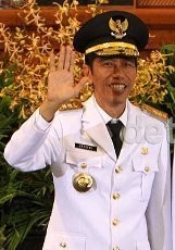 Jokowi Pasang Badan untuk Warga Tangkiwood Taman Sari