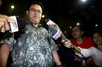 Budi Susanto meninggalkan gedung KPK seusai diperiksa penyidik. Dirut PT Citra Mandiri Metalindo Abadi (CMMA) ini diperiksa sebagai saksi untuk tersangka Irjen Djoko Susilo dalam proyek pengadaan simulator SIM. Ramses/detikcom.