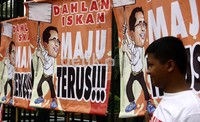 Mereka membawa berbagai poster. Ramses/detikcom.