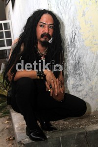 Limbad pun menceritakan awal pertemuannya dengan Bernazir terjadi secara tak sengaja di Bandara Soekarno-Hatta pada 2011. Gus Mun/detikcom.