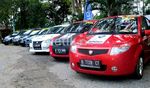 77 Mobil Proton Konvoi ke Pantai Carita