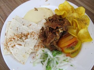 Ketika Yunani dan Jawa Berkolaborasi Dalam Rasa