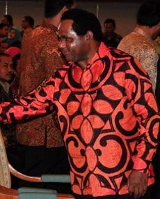 Mungkinkah Piala Adipura Untuk Kota Bersih Pura-pura Dicabut?