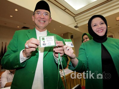 Verifikasi, Suryadharma Datangi Langsung KPU