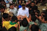 Jokowi Tinjau Kampung yang Rawan Banjir