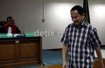 Rustam Pakaya Dituntut 5 Tahun Penjara