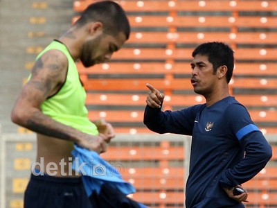 Timnas Diterpa Masalah, Nil Tak Mau Cengeng
