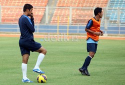 Nil sudah memasang mantra untuk tetap tegar dalam menghadapi permasalahan untuk menghilangkan kekhawatiran.