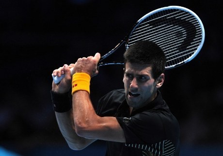 Djokovic Atasi Tsonga