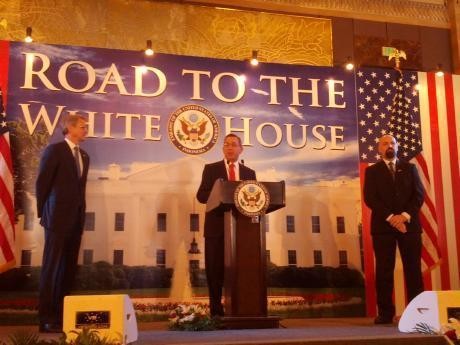 Obama Menang, Nobar Pilpres AS di Hotel Kempinski Hujan Balon