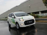 Kesan Pertama Merasakan Si Mungil Ayla