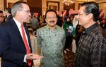Foke Ikut Nobar Penghitungan Pilpres AS