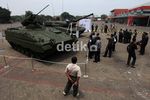 Tank Leopard Curi Perhatian Pengunjung Indo Defence