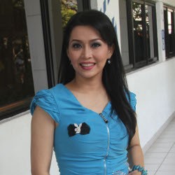 Ratna Listy Siapkan Diri Agar Tak Selingkuh