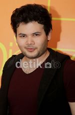 Ridho Rhoma Si Pujangga Dangdut